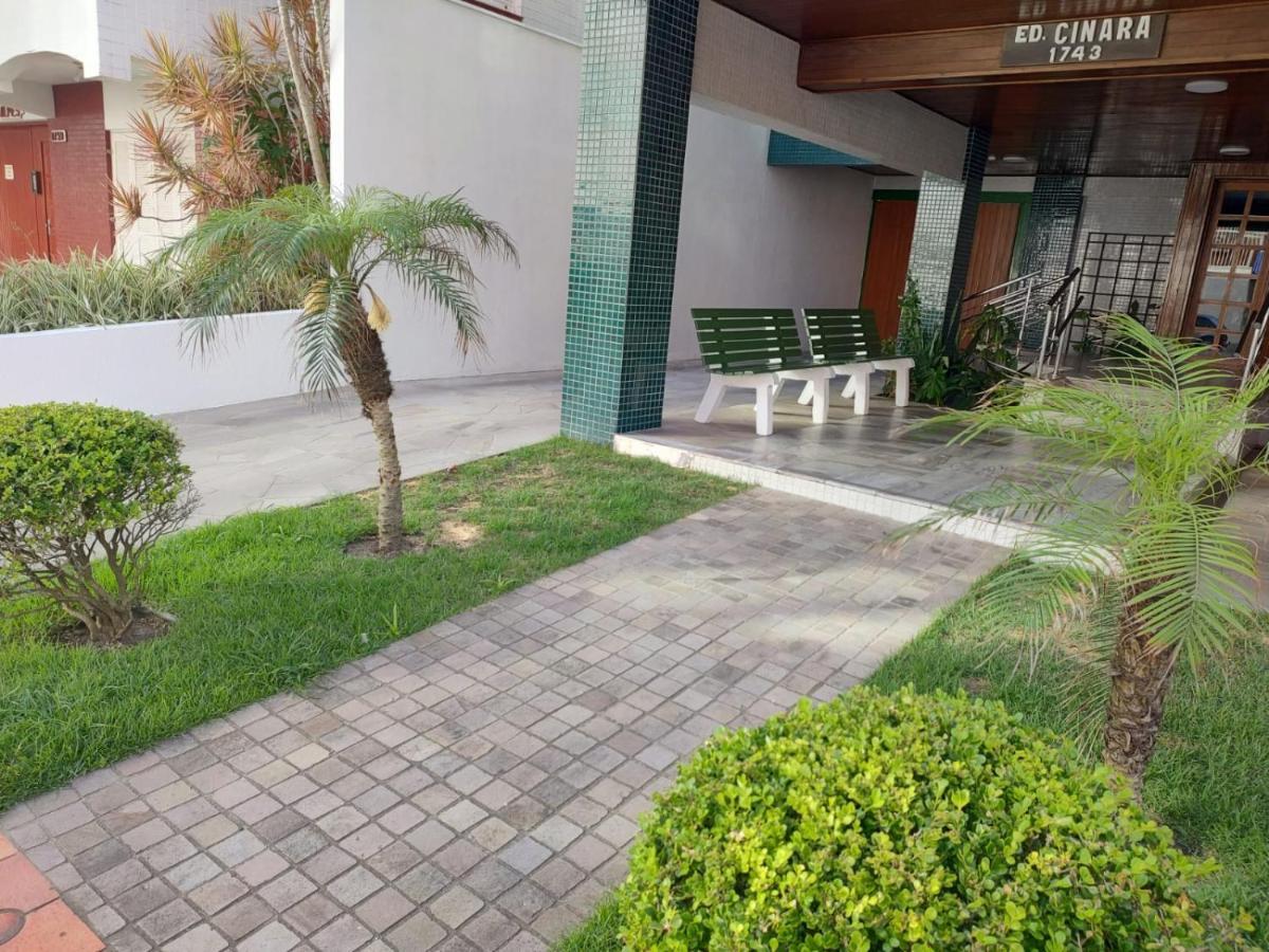 Alugo Apartamento 2Quartos Centrinho De Capao Da Canoa A 50M Do Mar Exterior foto